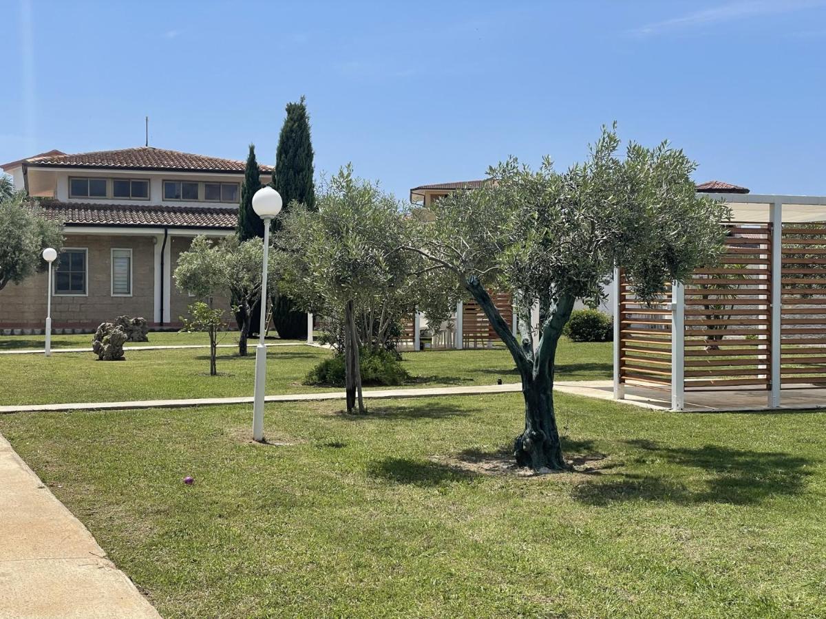 Verter Home Resort Ovile la Marina Exterior photo